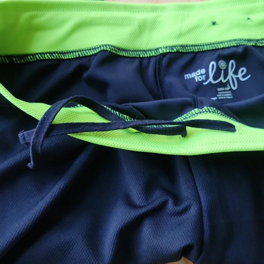 Made for Life Quick-Dri Capris Track Pants Athletic Black Neon Green L - Picture 4 of 10
